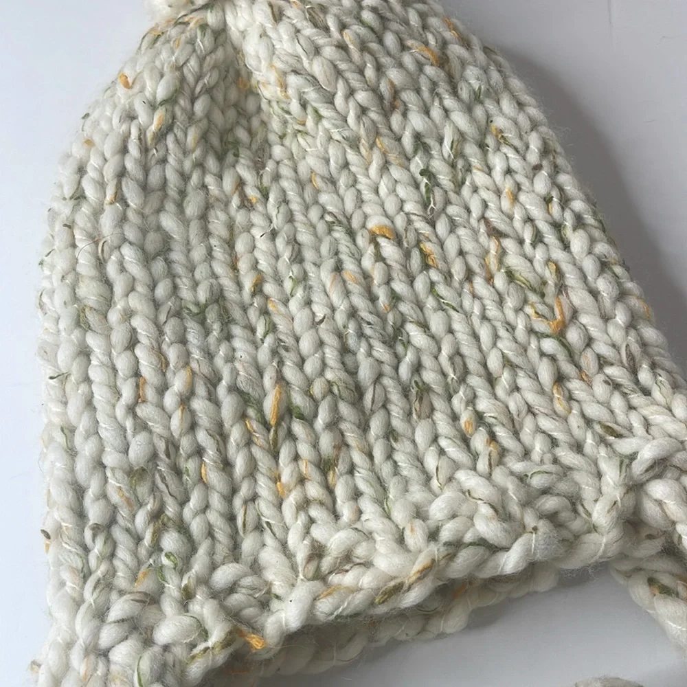 Free People x Loopy Mango Aviatrix Hand Knit Trapper Beanie Ivory / Green